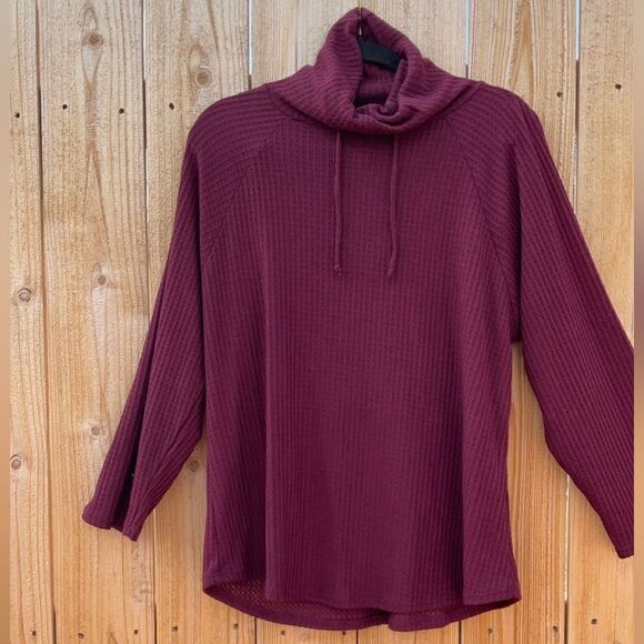 Take 50% OFF- Lucky & Blessed Women’s Long sleeve, Size-L - Picture 3 of 8